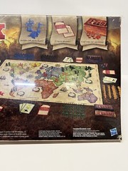NEW 2015 HASBRO RISK THE GAME OF STRATEGIC CONQUEST BOARD GAME