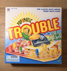 1998 Hasbro Milton Bradley Pop-O-Matic Trouble Complete Family Board Game