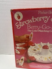 1981 Parker Brothers Strawberry Shortcake Berry-Go-Round Carousel Incomplete