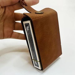 Traditional Cribbage Board Game Leather Storage Folding Classic Playing Cards