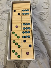 Pinewood Dominoes Intemenos Set of 28 2.75″ MultiColored w/Instructions on Box