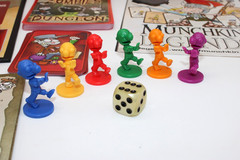 Munchkin Zombies Deluxe Board Game LOTS of EXTRA CARDS + DUNGEON & PORTAL CARDS