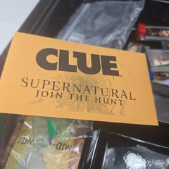 Hasbro Clue Supernatural Board Game Join the Hunt 2014 COMPLETE NEW OPEN BOX