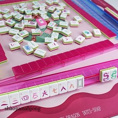 NEW! Vibrant Layered Mahjong Tiles – Full American Set 160 Tiles – Crystal Red
