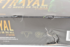 Betrayal at the House on the Hill Board Game 3rd Edition DAMAGED BOX Avalon Hill