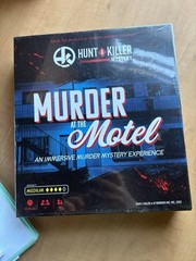 Hunt A Killer Murder at The Motel Mystery Game