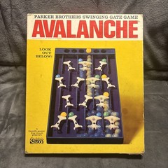 Vintage 1966 Parker Brothers Avalanche Swinging Gate Marble Game Complete! RARE