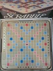 Vintage 1989 Milton Bradley Scrabble Deluxe Edition 4034 Rotating Gameboard