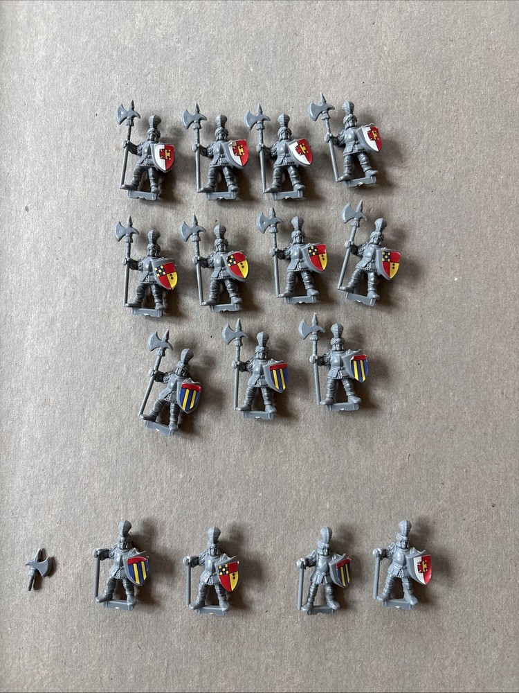 Vtg Battle Masters Board Game Replacement Men At Arms 11x + 4 Replacement Parts