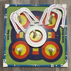 Vintage 1971 Coleco ring Toss and horseshoe game