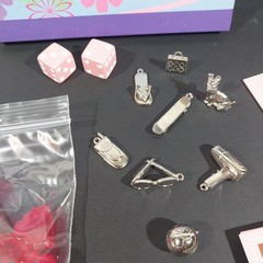 2009 Monopoly Boutique Edition Pink Floral Complete Charms Keepsake Y2K
