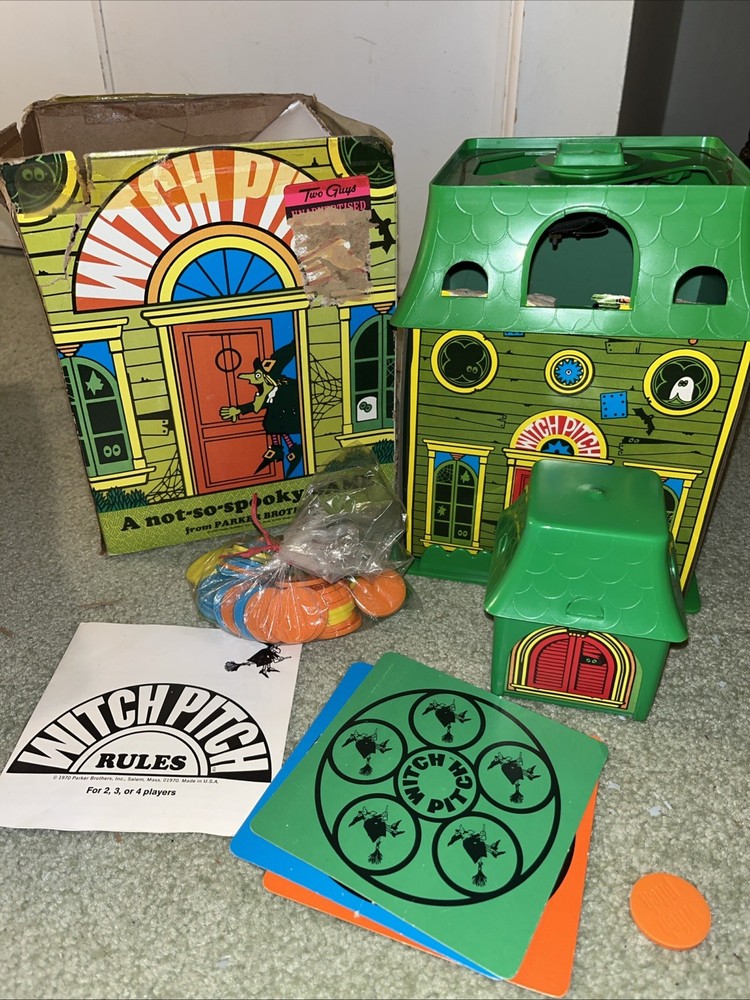 Vintage 1970 Parker Brothers Board Game Toy Witch Pitch Complete Nice Shape Work