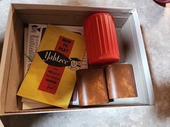 VTG Milton Bradley 1990s Yahtzee Board Game COMPLETE