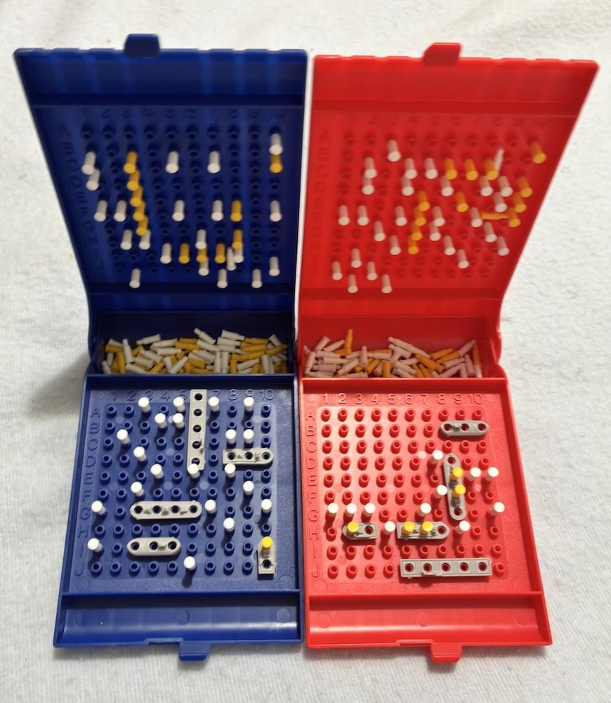 Vintage Milton Bradley Travel Battleship (circa 1980s) – Has All Pieces ! Ready!