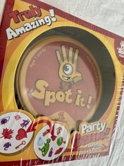 BRAND NEW Spot it! Dobble party card game by Asmodee mint sealed in box