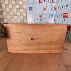 Vtg Creative Playthings Inc Oversized Domino Set in Wood Dovetail Box 28 Dominos