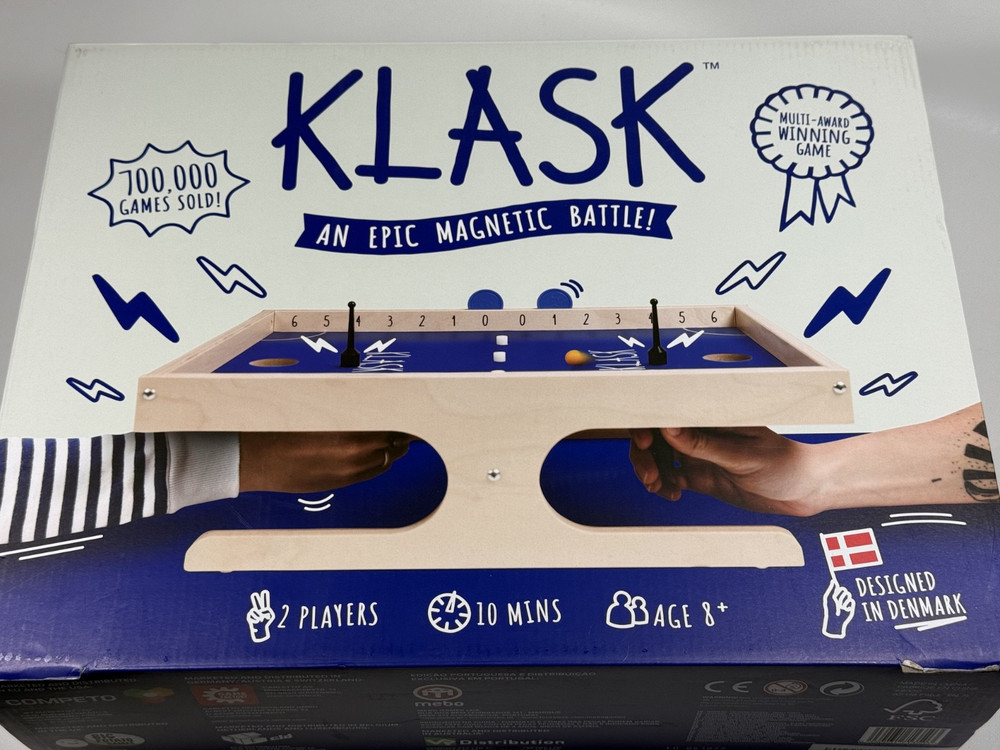 KLASK Board Game An Epic Magnetic Battle 2-player Kids & Adults Denmark w/Box