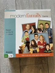 Pressman Modern Family Game Board Game New Rare