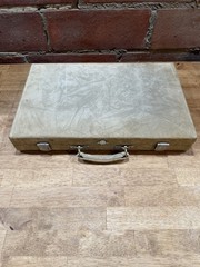 Vtg Skor-Mor Backgammon Set White blue & Grey Leather Briefcase W/Book & Manual