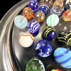 Solitaire Di Venezia Hand Blown Glass Marbles 38 w/Black Wood Base Board