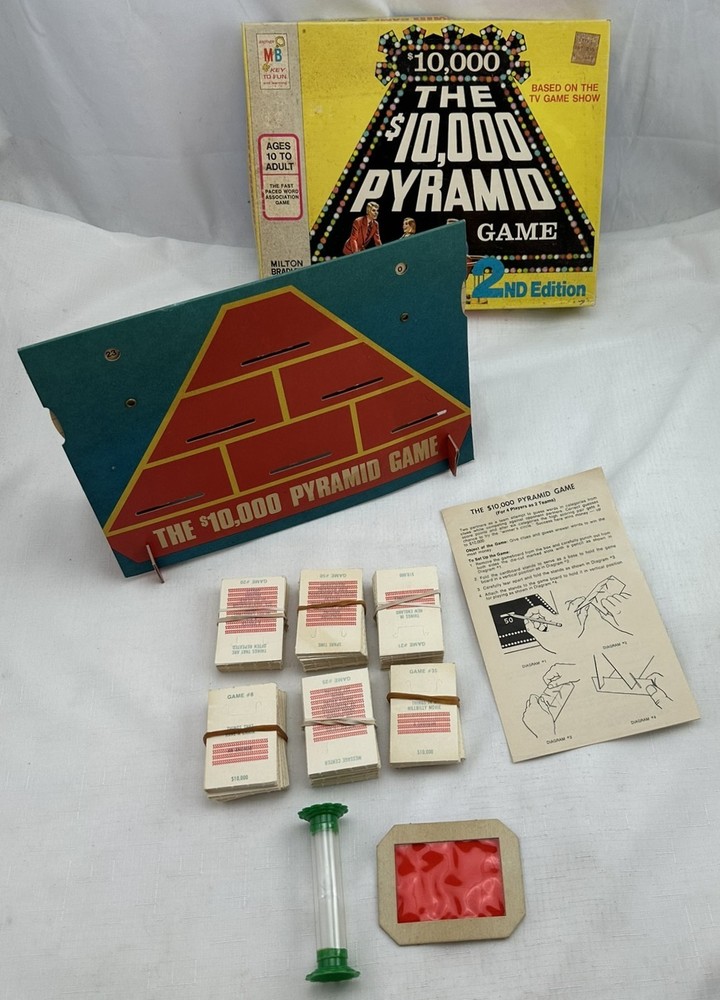 1974 $10,000 Pyramid Game 2nd Edition Milton Bradley Complete in Good Condition