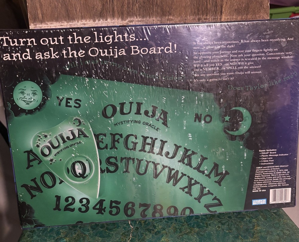 NEW! Ouija Board Glow In The Dark Edition 1998 Seance Parker Brothers Vtg Sealed