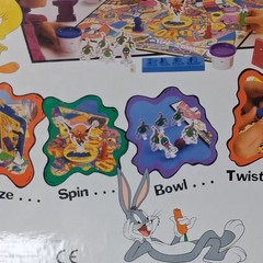 Tyco Games Looney Tunes Smush ‘Em Board Game w/ 4 Dough Cans 1994 MPN 7071