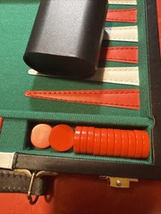 Backgammon Game 8 1/4″ x 11″ Green Red White in Black Travel Case Missing 1 Chip