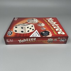 Yahtzee Dice Game Hasbro 00950 Classic Shake Score Shout – New Sealed
