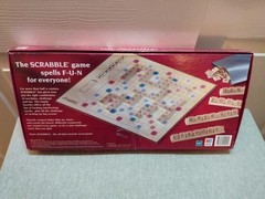 4 Vintage 1998-2000 Hasbro Board Games Bundle – Clue, Life, Scrabble & Sorry!