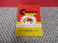 1949 Vintage Cootie Game Box Is 6×9 Inches Missing 1 Leg Green Heads EX