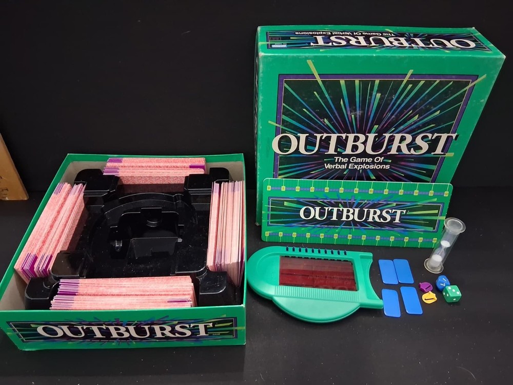 Outburst Board Game Parker Brothers 400 Cards Missing 2 Blue Pass Chips – [B-15]