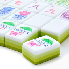 160 American Mahjong Tiles 4-Layer Acrylic Apple Green Theme Engraved Set
