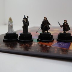 Lord of the Rings Trivial Pursuit 2004 2 DVD Edition Trivia Questions