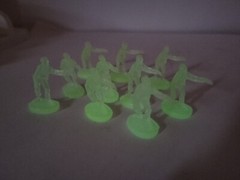 Twilight Creations Boardgame Bag o’ Zombies!!! – Glow-in-the-Dark Lot of 10