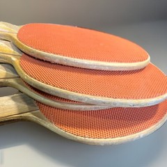 (4) Vintage Wilson E6036 Wooden Ping Pong / Table Tennis Paddles Orange/Brown