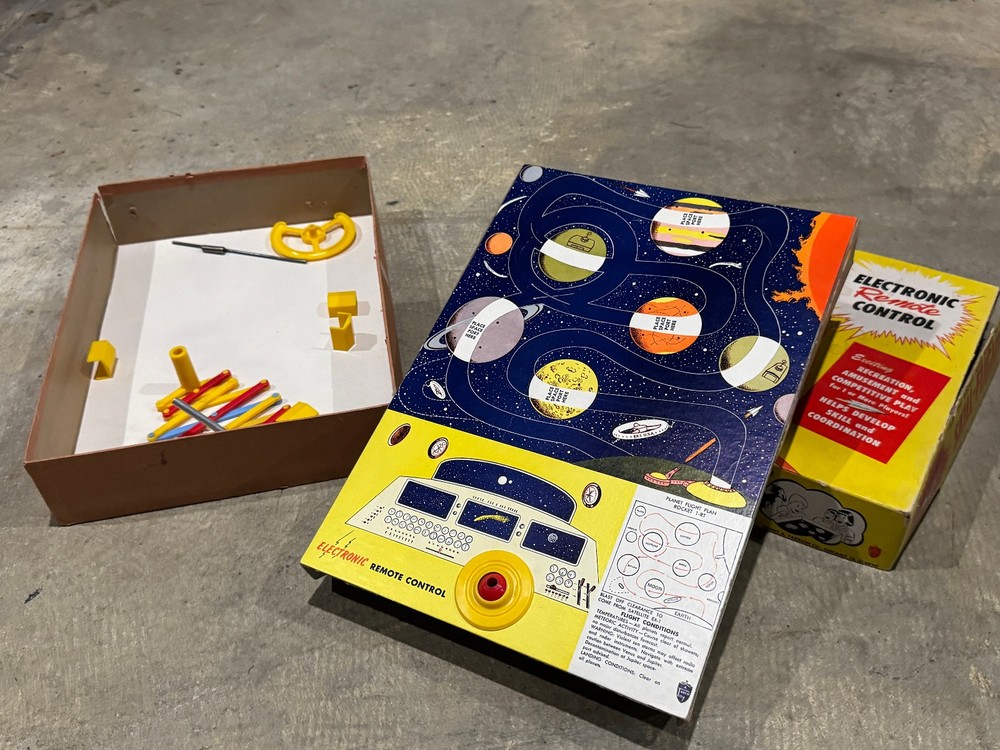 Vintage Inter-Planetary Skill-Flight 1961 Space Game Tarco Toys Rare