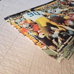 1973 Sports Illustrated Bowl Bound College Football Game Box 32 Team Cards box