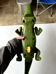 VINTAGE 1980 Ideal Toys ALLIGATOR Robert Forster 28″ HORROR Movie Game