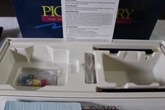 Milton Bradley Game Pictionary The Classic Game of Quick Draw VTG 1993