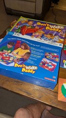 DON’T WAKE DADDY Alarm Clock Board Game, 2011 Hasbro All Pieces To Play Working