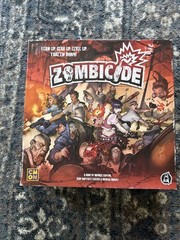 Zombicide 1st Edition Board Game by CMON/Guillotine Games (2014) Complete LN