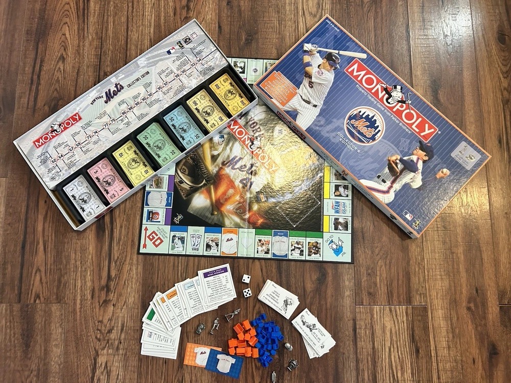 Monopoly New York Mets Collector Edition Complete Board Game Pewter Tokens 2006