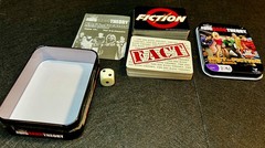 2014 The Big Bang Theory Fact or Fiction Card Game 90 Cards 180 Trivia Questions