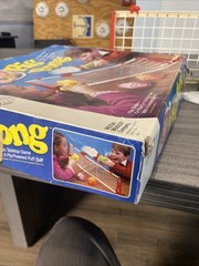 Vintage 1986 Milton Bradley PIG PONG Tabletop Game Complete