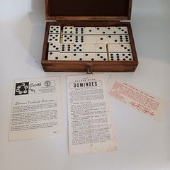 Vintage 28 Piece Domino Set In Walnut Wood Box Pacific Game Company With Papers