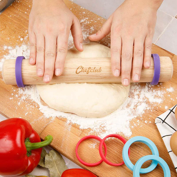 Rouleau à Pâtisserie Acier Inoxydable Antiadhésif + Anneaux Réglables 4 Épaisseurs, Tapis Silicone & Grattoir - Idéal Pizza, Fondant, Biscuits