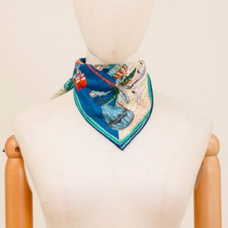 Photo du foulard CS029366 de la marque Maison Fanli