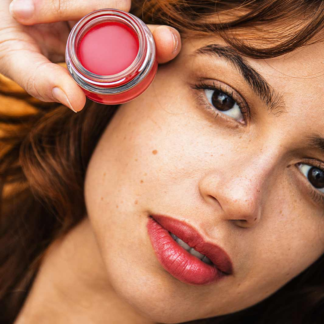 Photo du produit Baume à lèvres teinté & Fard à joues hydratant - 03 rouge de la marque La Crique