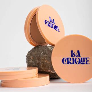 Photo du produit Poudre matifiante SPF15 infusée de soin de la marque La Crique